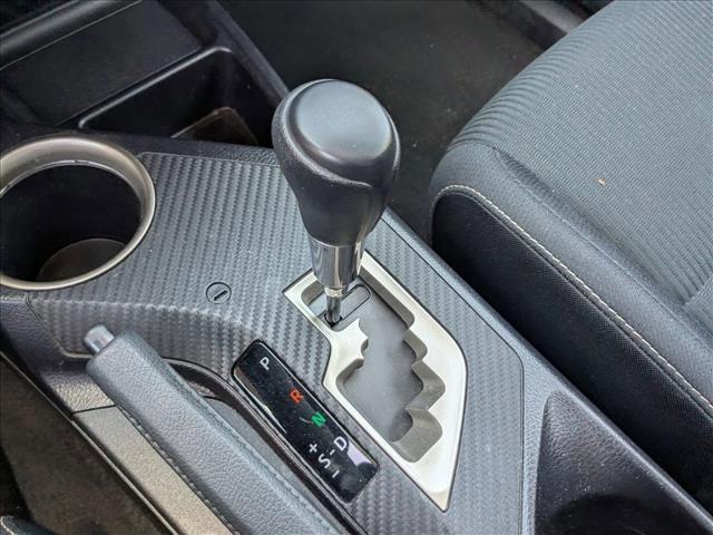 Photo of 2015 Classic Silver Met Toyota RAV4