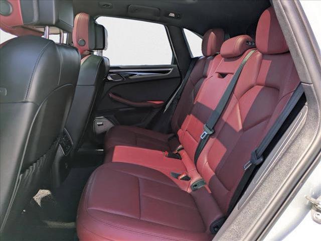 Photo of 2022 White Porsche Macan