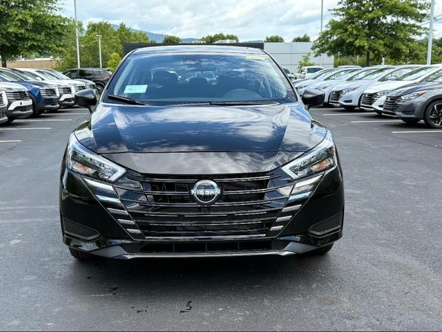 Photo of 2025 Super Black Metallic Nissan Versa