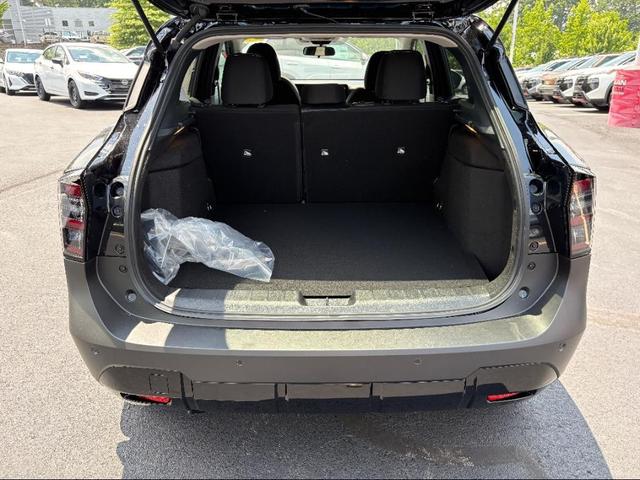 Photo of 2025 Super Black Nissan Kicks