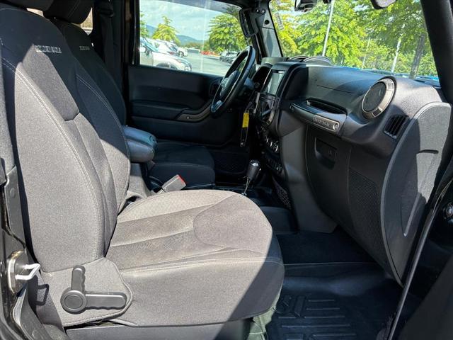 Photo of 2018 Black Clearcoat Jeep Wrangler JK