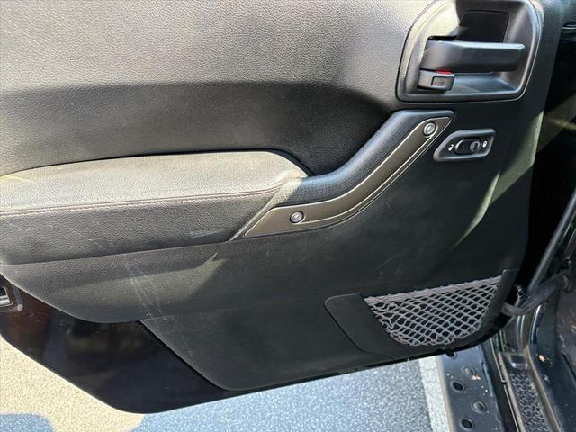 Photo of 2018 Black Clearcoat Jeep Wrangler JK