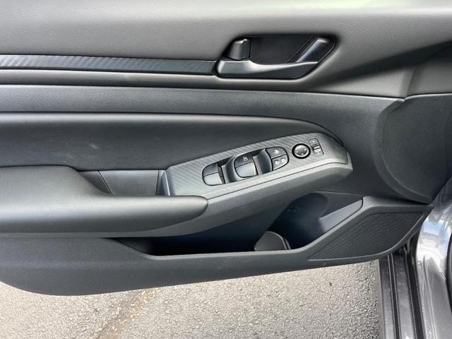 Photo of 2025 Gun Metallic Nissan Altima