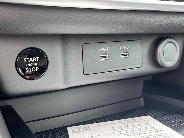 Photo of 2025 Everest White Pearl Nissan Rogue