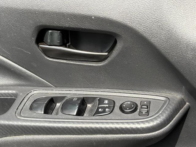 Photo of 2022 Gun Metallic Nissan Versa