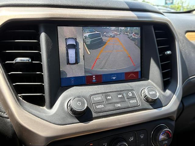 Photo of 2017 Quicksilver Metallic GMC Acadia