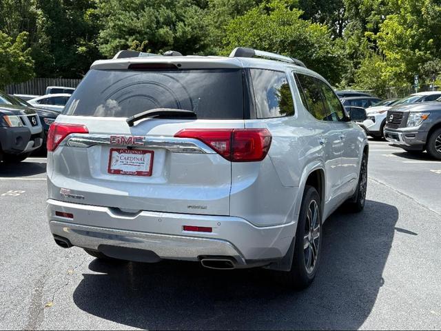 Photo of 2017 Quicksilver Metallic GMC Acadia