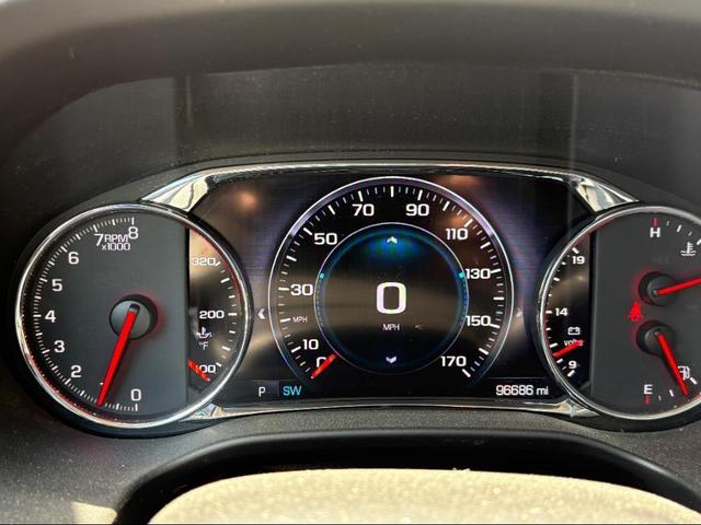 Photo of 2017 Quicksilver Metallic GMC Acadia
