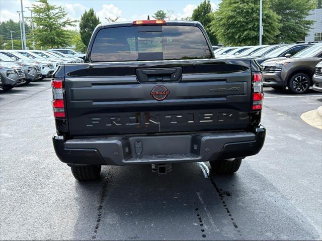 Photo of 2025 Super Black Nissan Frontier