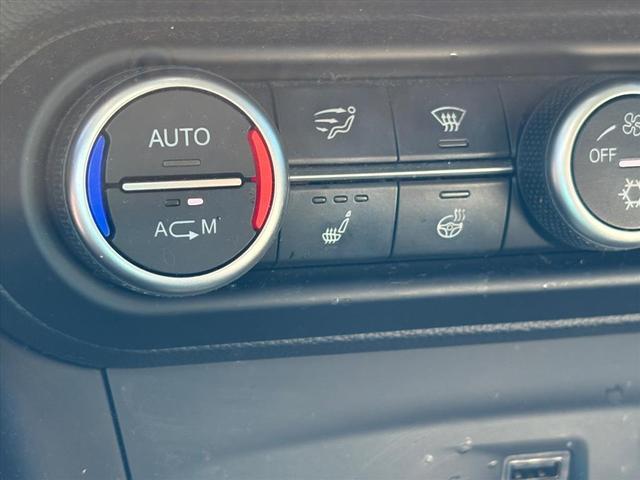 Photo of 2018 Vesuvio Gray Metallic Alfa Romeo Stelvio