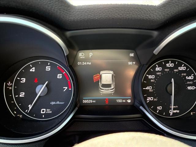 Photo of 2018 Vesuvio Gray Metallic Alfa Romeo Stelvio