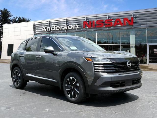 Photo of 2025 Gun Metallic Nissan Kicks