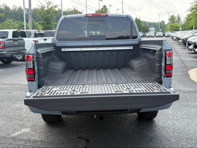 Photo of 2025 Boulder Gray Pearl Nissan Frontier