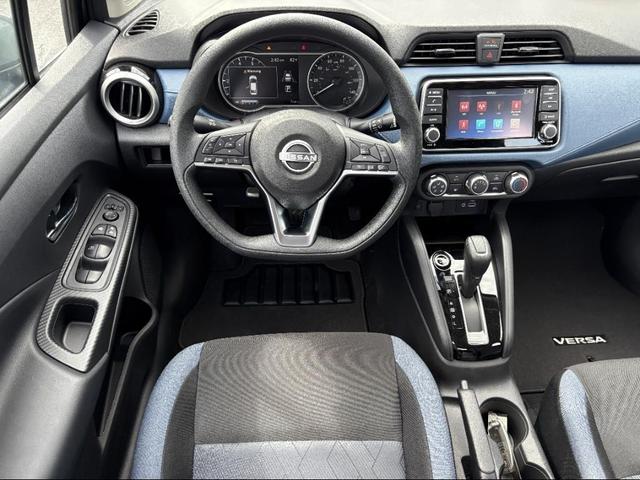 Photo of 2025 Gun Metallic Nissan Versa