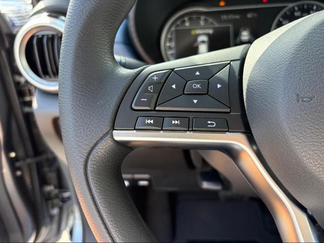 Photo of 2025 Gun Metallic Nissan Versa