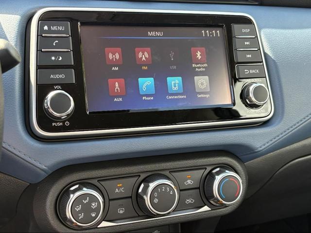 Photo of 2025 Gun Metallic Nissan Versa