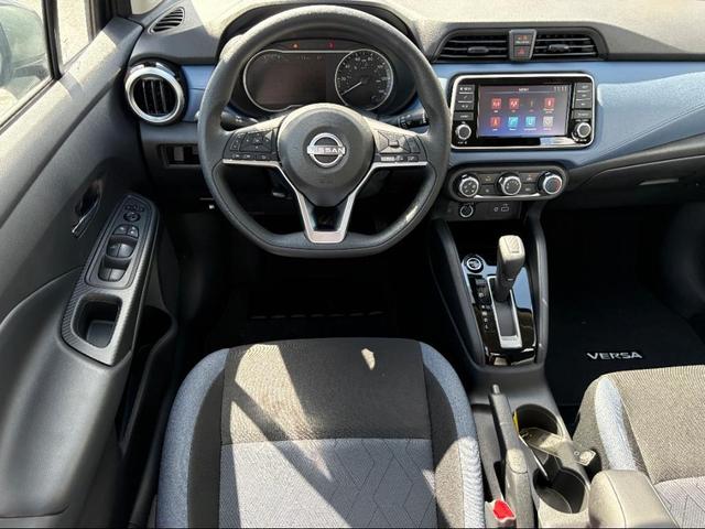 Photo of 2025 Gun Metallic Nissan Versa
