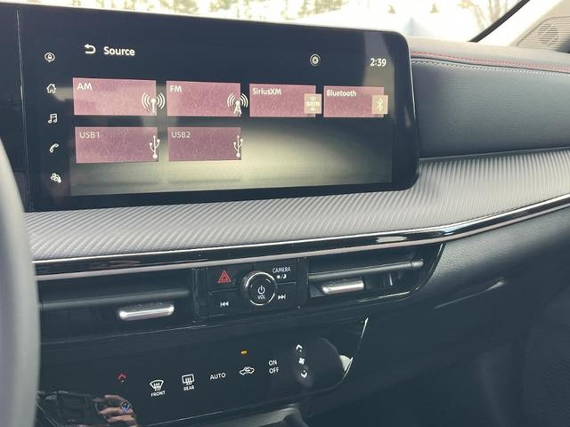 Photo of 2025 Canyon Bronze Metallic Nissan Kicks