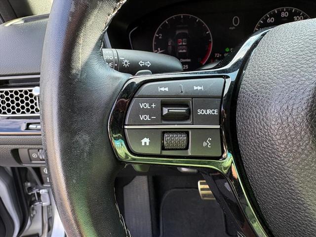 Photo of 2022 Silver Metallic Honda Civic