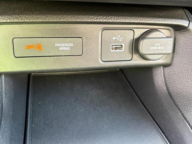 Photo of 2022 Silver Metallic Honda Civic