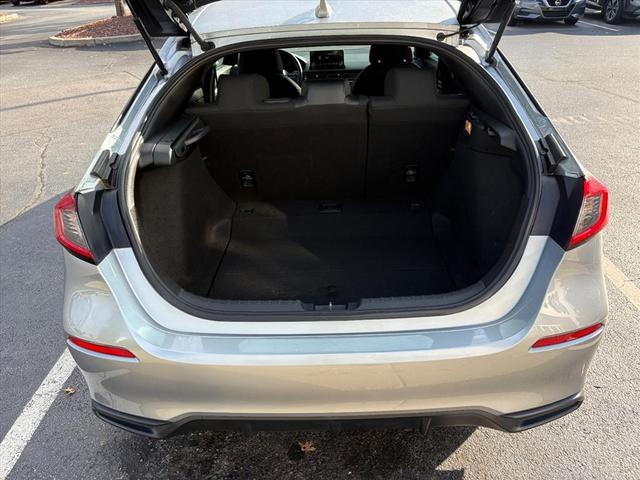 Photo of 2022 Silver Metallic Honda Civic
