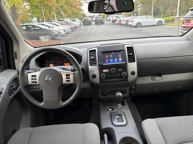 Photo of 2020 Arctic Blue Metallic Nissan Frontier