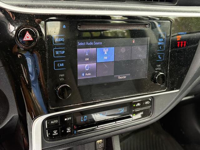 Photo of 2018 Classic Silver Metallic Toyota Corolla