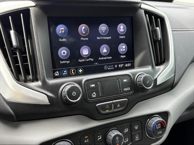 Photo of 2023 White Frost Tricoat GMC Terrain