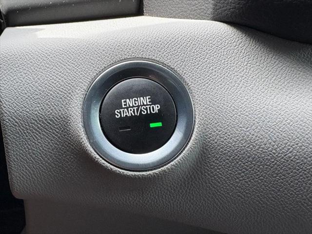 Photo of 2023 White Frost Tricoat GMC Terrain