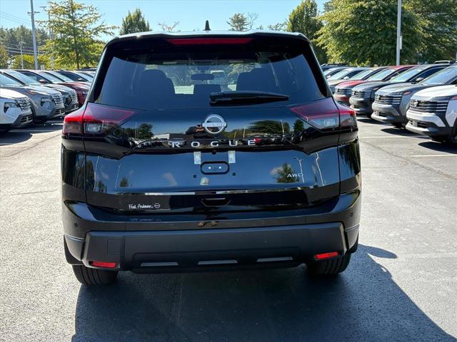 Photo of 2026 Super Black Nissan Rogue
