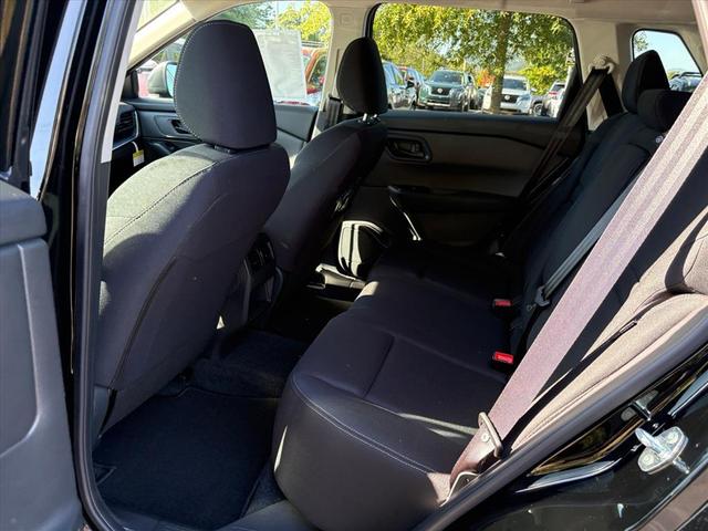 Photo of 2026 Super Black Nissan Rogue