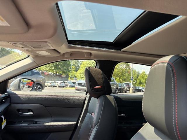 Photo of 2025 Gun Metallic Nissan Kicks