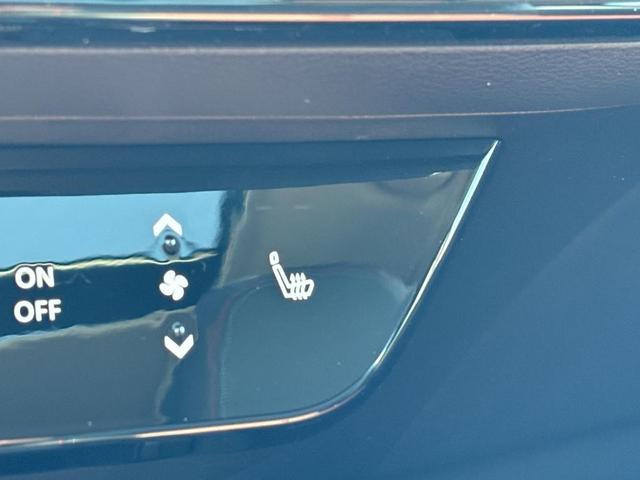 Photo of 2025 Gun Metallic Nissan Kicks
