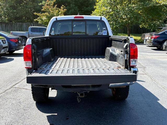 Photo of 2016 Silver Sky Metallic Toyota Tacoma