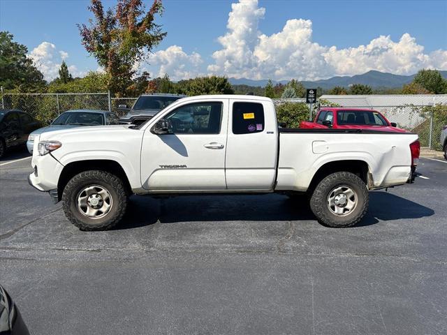 Photo of 2016 Silver Sky Metallic Toyota Tacoma