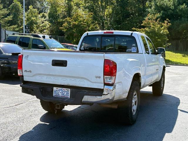 Photo of 2016 Silver Sky Metallic Toyota Tacoma