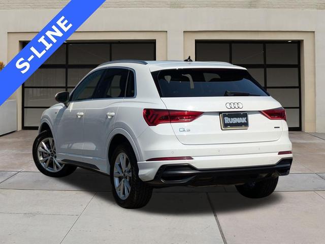Photo of 2022 Ibis White Audi Q3