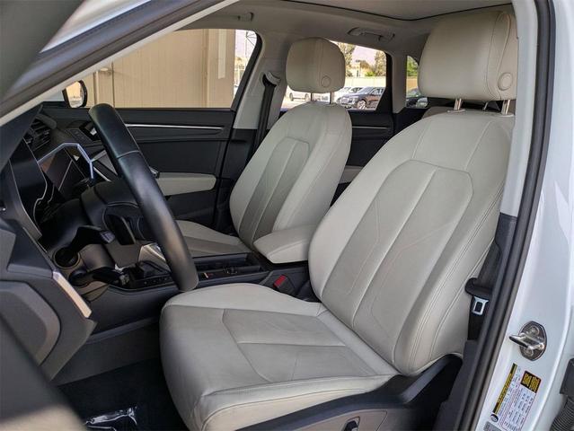 Photo of 2022 Ibis White Audi Q3