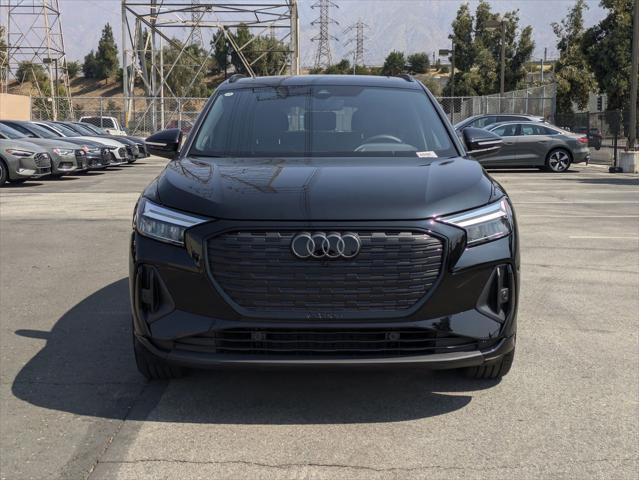 Photo of 2025 Mythos Black Metallic Audi Q4 e-tron