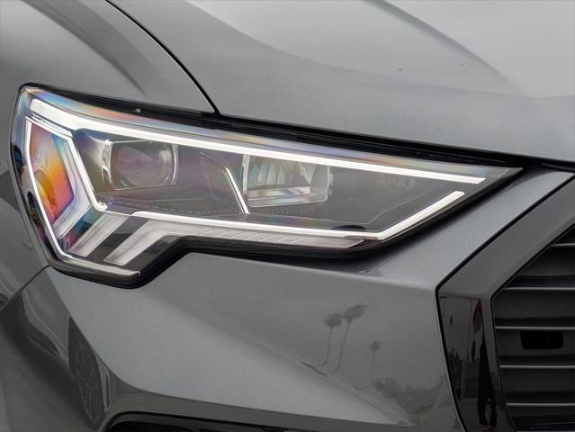 Photo of 2025 Daytona Gray Audi Q3