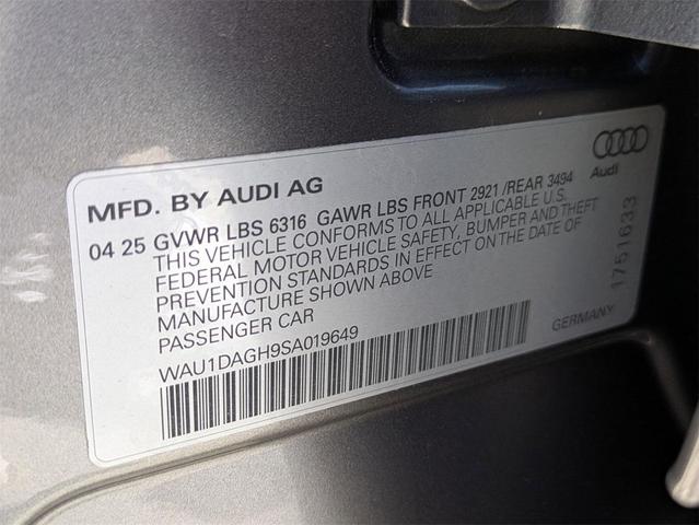 Photo of 2025 Gray Audi A6 e-tron