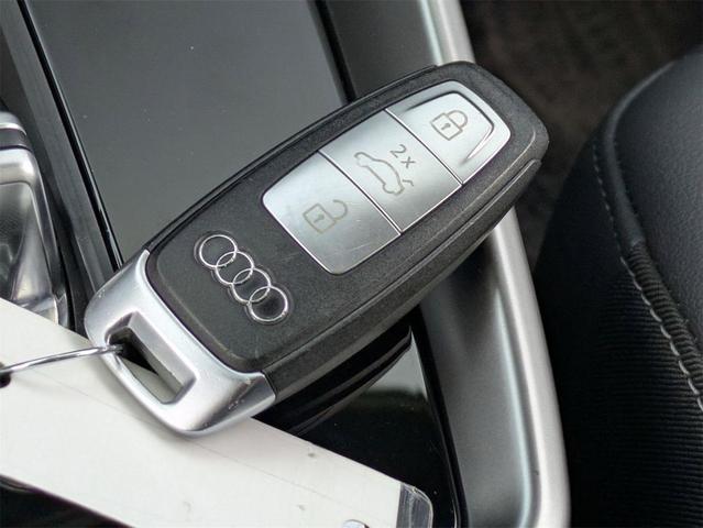 Photo of 2022 Glacier White Metallic Audi A3