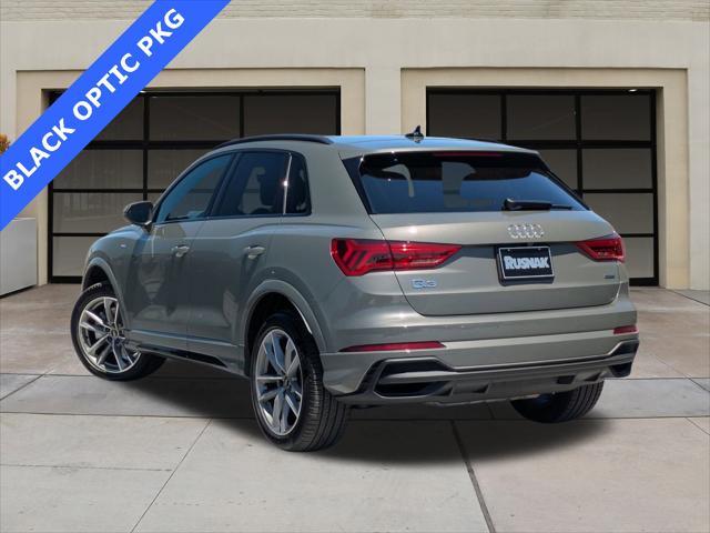 Photo of 2025 Chronos Gray Metallic Audi Q3