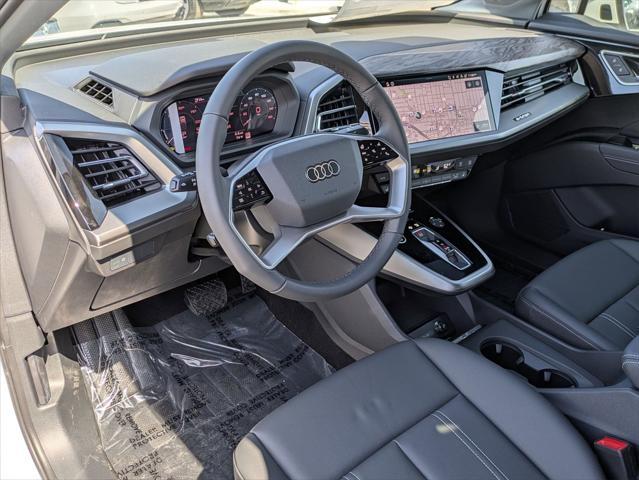 Photo of 2025 Glacier White Audi Q4 e-tron Sportback