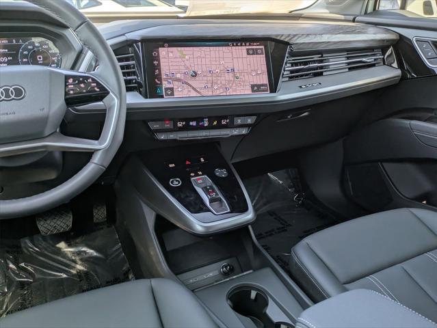 Photo of 2025 Glacier White Audi Q4 e-tron Sportback