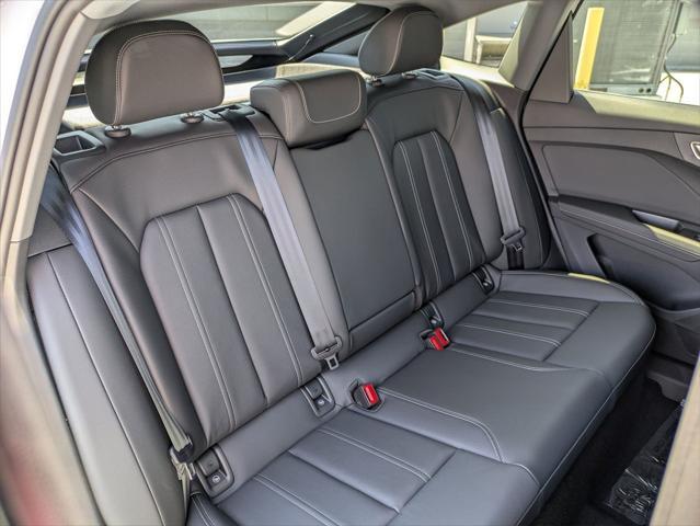 Photo of 2025 Glacier White Audi Q4 e-tron Sportback