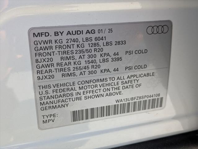 Photo of 2025 Glacier White Audi Q4 e-tron Sportback