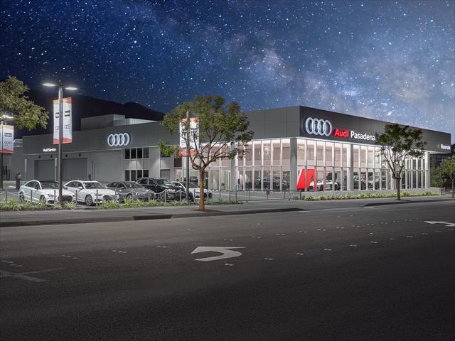 Photo of 2025 Glacier White Audi Q4 e-tron Sportback