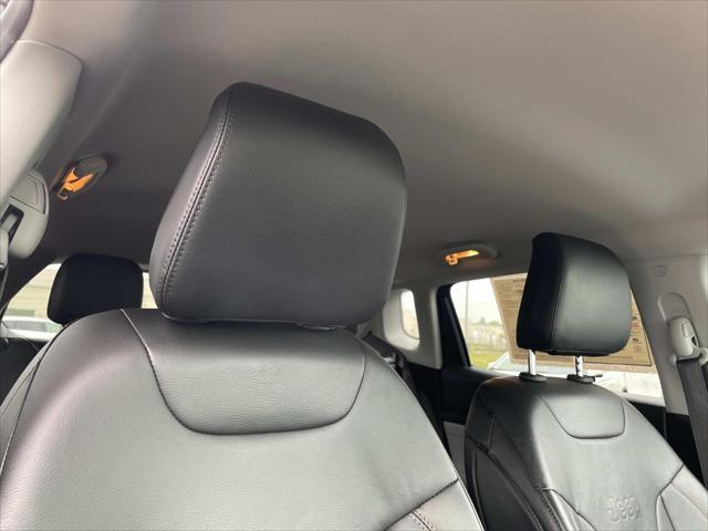 Photo of 2022 Granite Crystal Metallic Clearcoat Jeep Compass