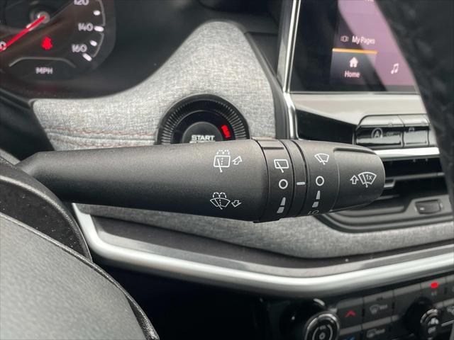 Photo of 2022 Granite Crystal Metallic Clearcoat Jeep Compass